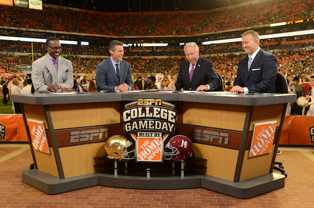 (L-R) Desmond Howard, Chris Fowler, Lee Corso and Kirk Herbstreit on the set of ESPN College GameDay Built by the Home Depot during the 2013 Discover BCS National Championship Game. (Allen Kee / ESPN Images)