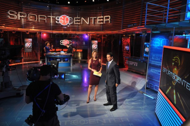 (L-R) SportsCenter anchors Sage Steele, Jay Crawford, Hannah Storm and Kevin Negandhi on set. (Joe Faraoni / ESPN Images)